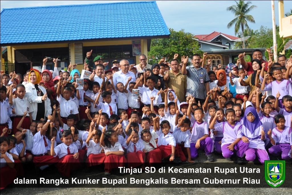 Tinjau SD di Rupat Utara Sempena Kunker Gubernur Riau