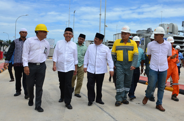 Gubri dan Bupati Tinjau PLTG Balai Pungut