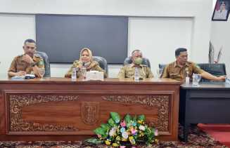 Menindak Lanjuti Arahan Kapolres, Kadisdik Kholijah Adakan Rapat Bersama Kepala Sekolah SD Kecamatan Bengkalis Dan Bantan