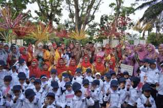 Bupati Bengkalis Bersama Kadisdik Bengkalis Hadiri Implementasi Porseni Provinsi Riau