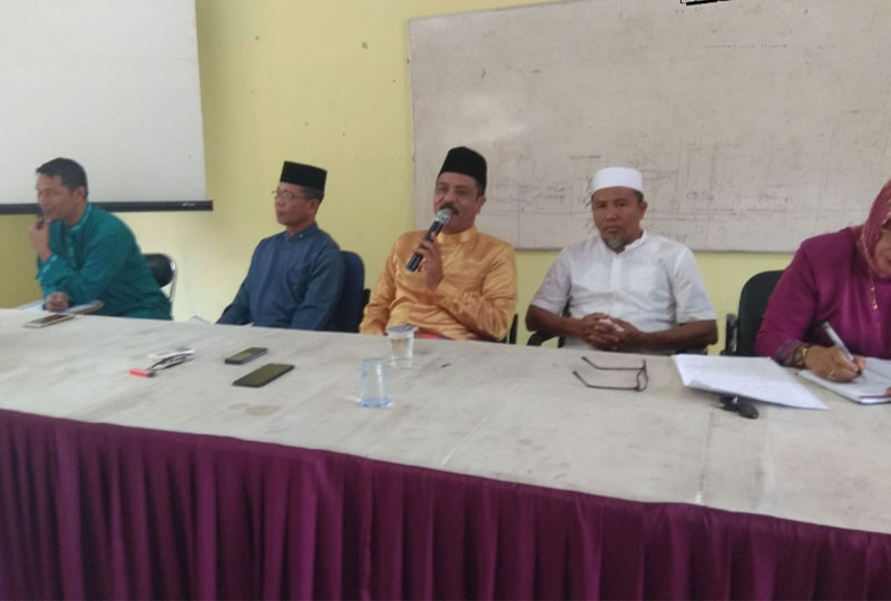 Plt Kadisdik Gelar Pertemuan dengan Guru Kristen SD dan SMP di Duri