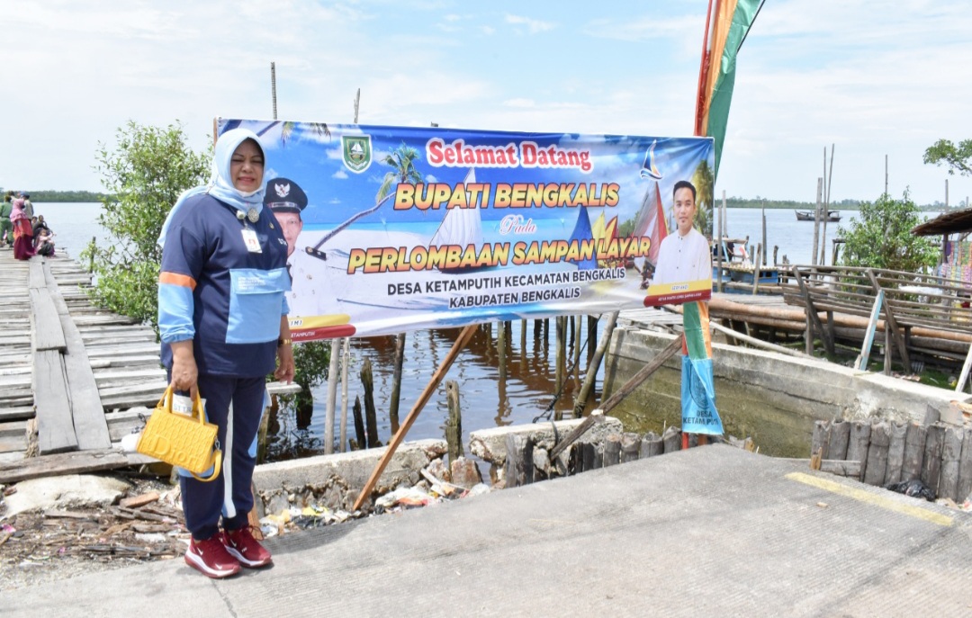 Saksikan Lomba Sampan Layar di Ketam Putih, Kholijah Dukung Jadi Event Tahunan