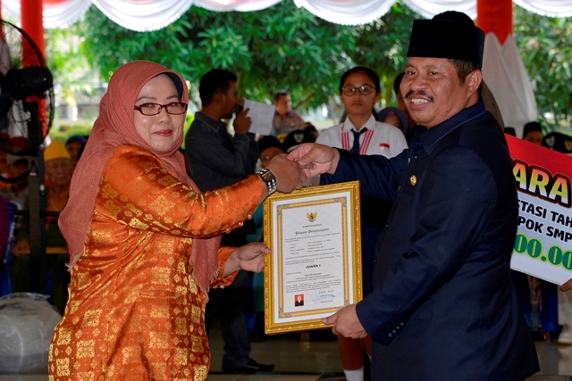 Wan Yusna Susila, Guru SMP Berprestasi Kabupaten Bengkalis 2017