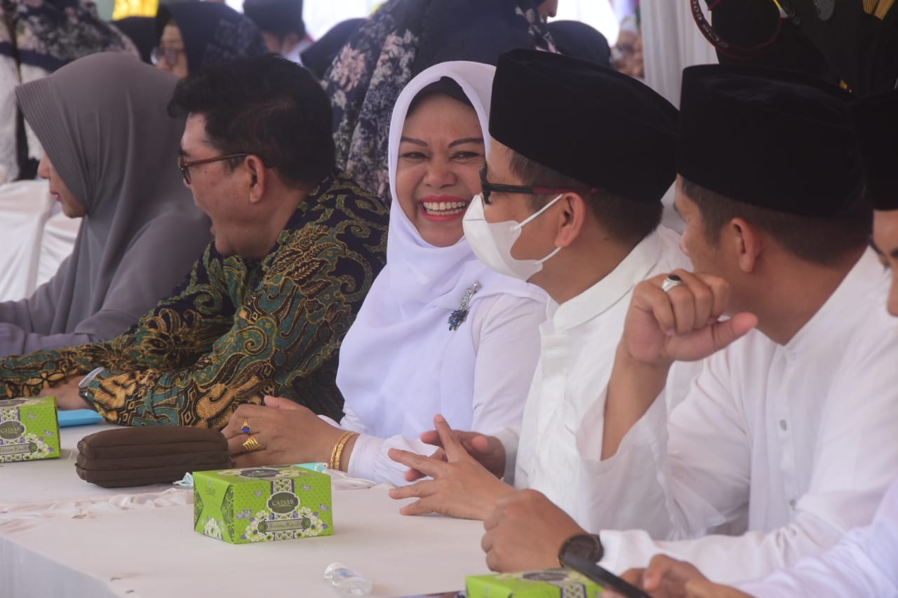 Kadisdik Kholijah Turut Hadir Milad KE-40 Yayasan Ikatan Keluarga Haji Duri 