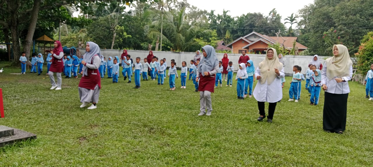 Pantau dan Beri Motivasi, Kabid Pembinaan PAUD & PNF Kunjungi TK Pembina 2 Bengkalis