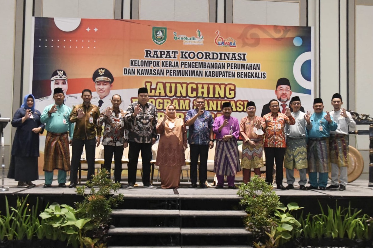 Kadisdik Kholijah Ikut Sampena Launching Program Sanitasi Bermasa Bersama Bupati Bengkalis