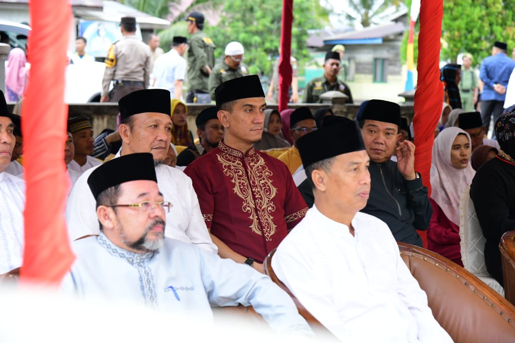 Bersama Bupati, Kadisdik Hadi Prasetyo Safari Ramadhan di Rupat Utara