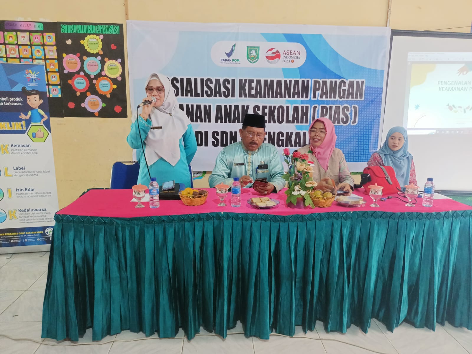 Disdik Hadiri Sosialisasi Keamanan Pangan Sekolah di SD Negeri 4 Bengkalis