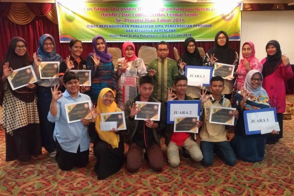 PIK-R Nuansa SMA Negeri 1 Bengkalis Juara III Cerdas Cermat GenRe se-Riau 2018