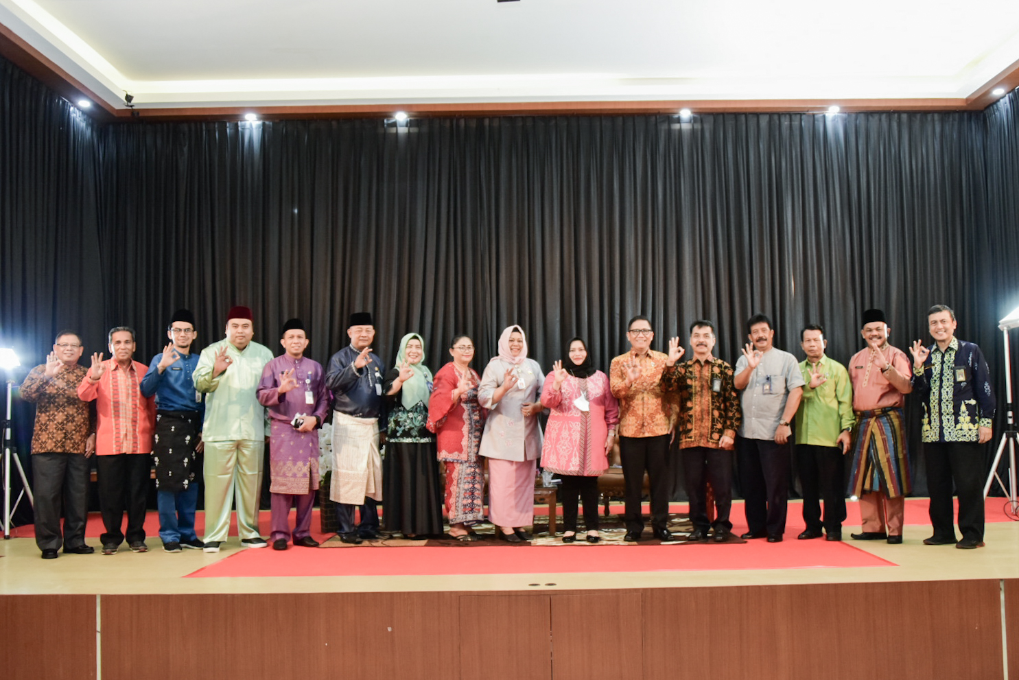 Turut Mendampingi Bupati Bengkalis, Kadisdik Hadiri Dialog Interaktif Radio Pro 1 RRI Pekanbaru 
