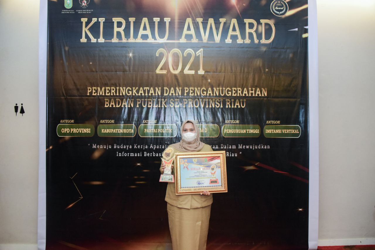 Penghargaan Pemeringkatan dan Penganugerahan Badan Publik Se-Provinsi Riau (KI Riau Award 2021)